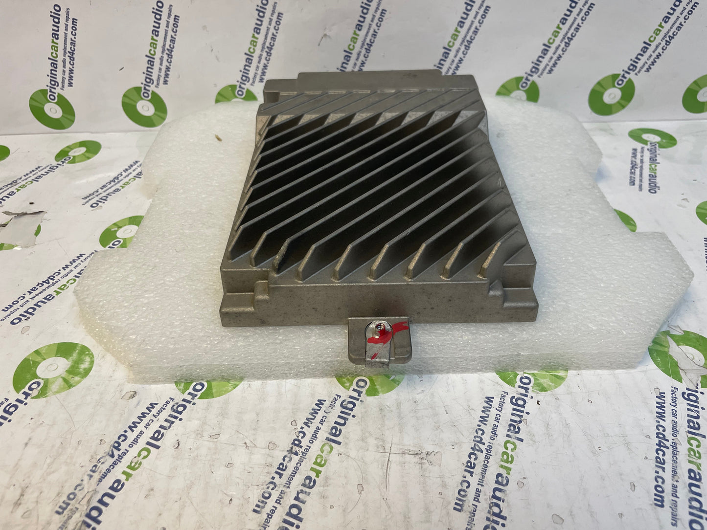 2010-2015 Chevrolet Equinox Pioneer Radio Amplifier OEM