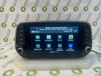 2019 - 2020 HYUNDAI SANTA FE OEM NAVIGATION RADIO DISPLAY AND RECEIVER