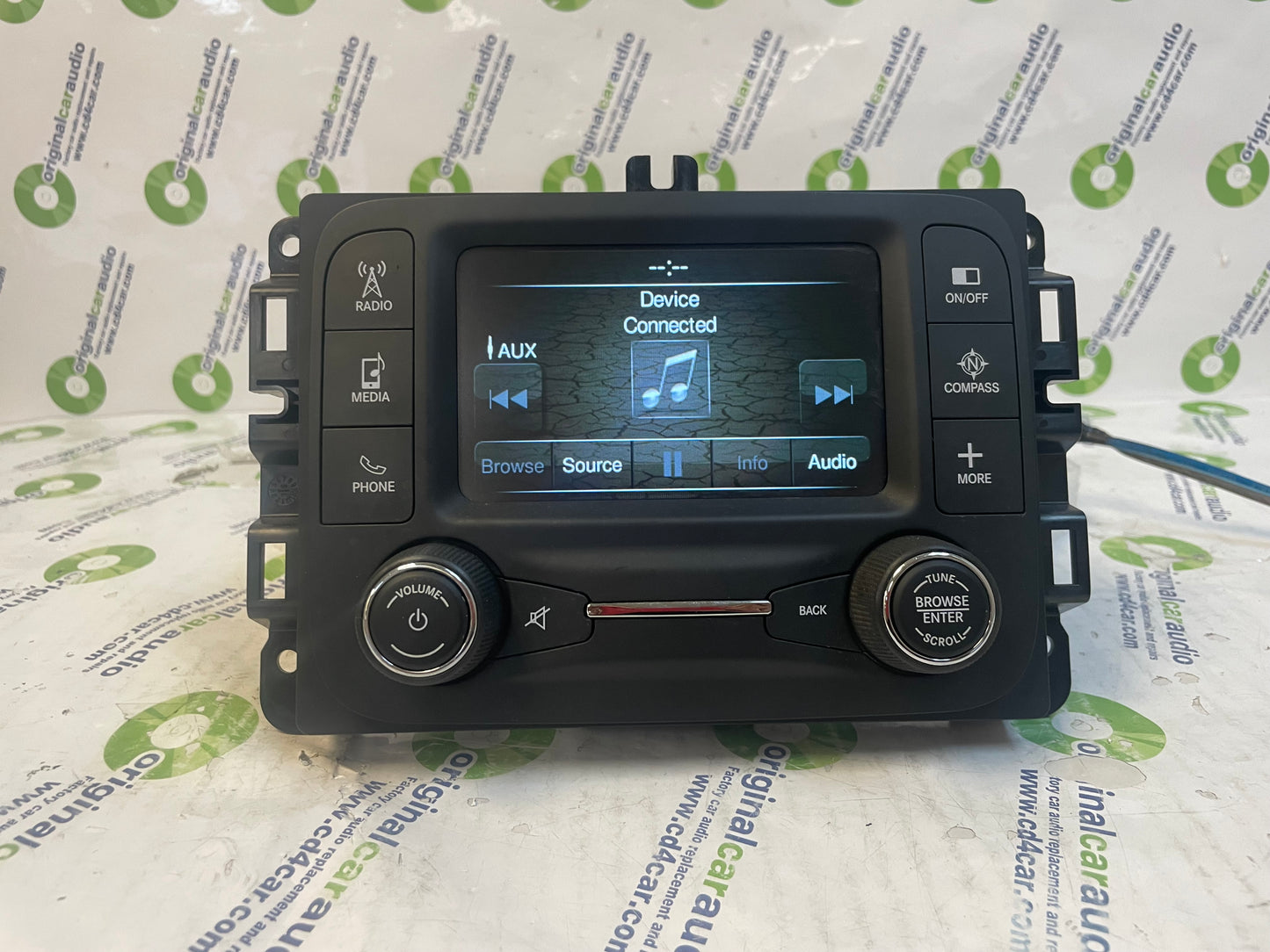 2015 - 2017 Jeep Renegade OEM VP2 Touch Screen Multimedia AM FM SAT Radio Receiver