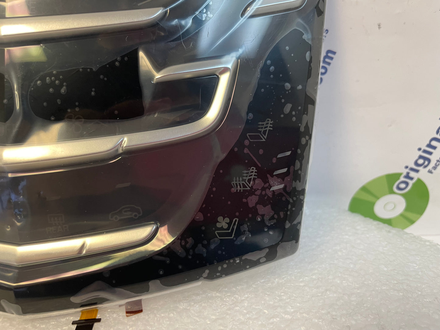 2013 - 2020 Cadillac ATS CTS Escalade XTS Cue Control Panel Unit With Vented Heated and Cooled Seats