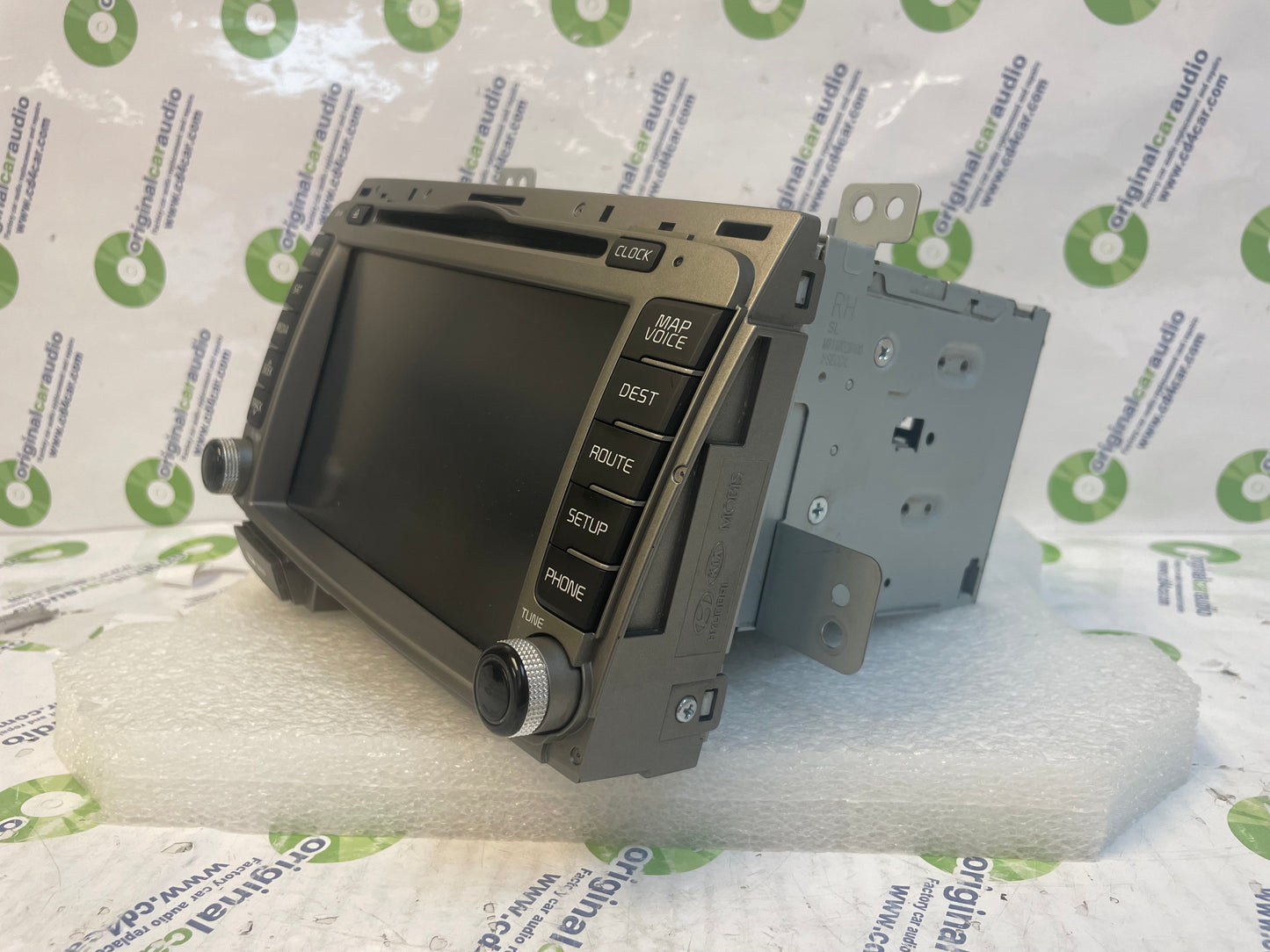 2015 Kia Sportage OEM Navigation AM FM Radio SD Card CD Player Receiver Grey