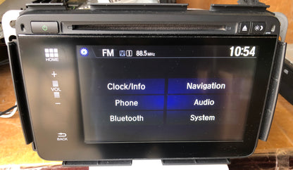 2016 - 2018 Honda HR-V OEM Touch Screen Navigation Radio CD Player Receiver 3TP5