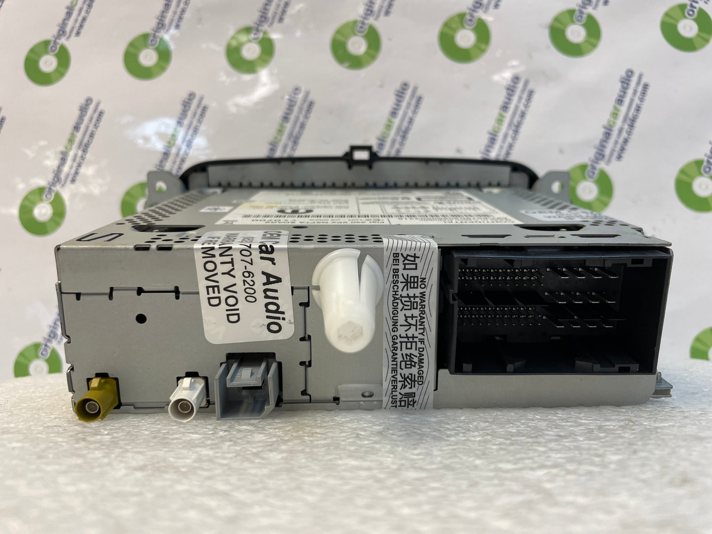 14-15 Fiat 500 OEM VP2 UConnect AM FM Radio
