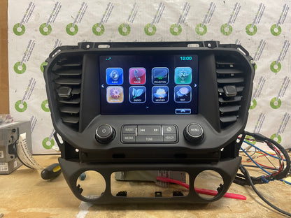 2017 - 2019 GMC Acadia OEM Radio Display Screen Control Panel