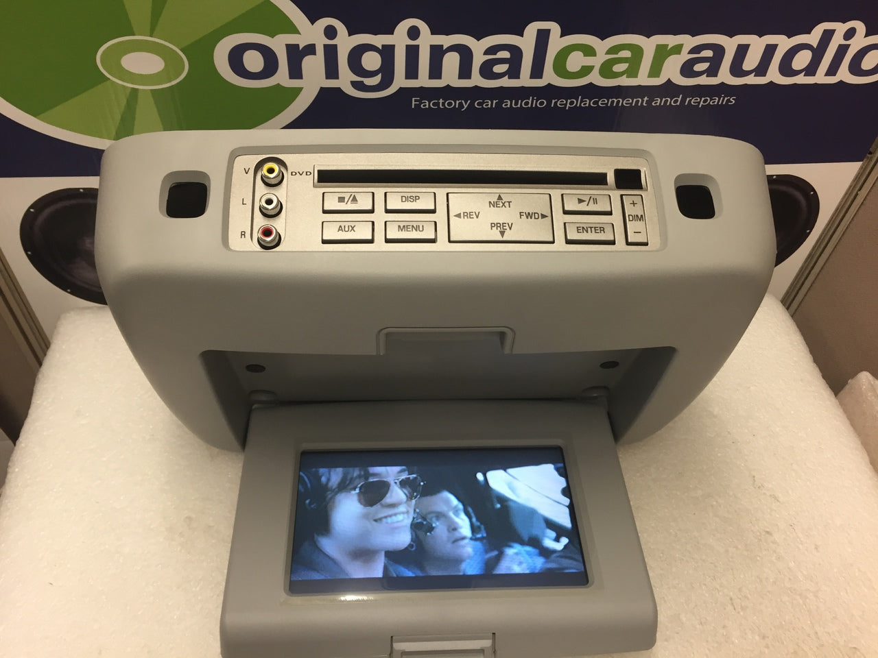 FORD Freestar MERCURY Monterey DVD Player LCD Display Screen Monitor Rear Entertainment System OEM 2004 2005 2006 2007 34N1 SILVER/GRAY