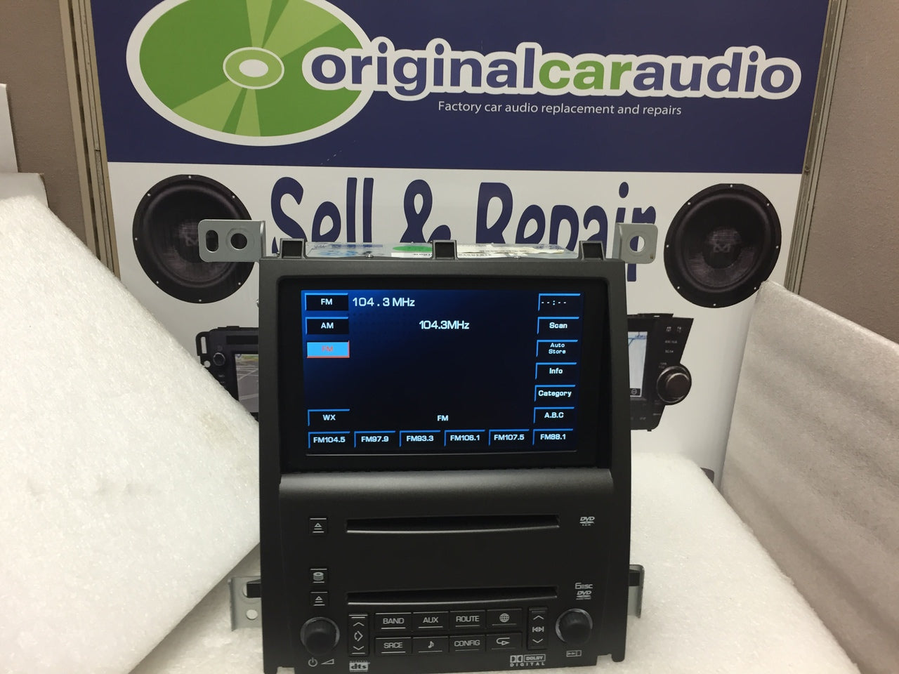 Cadillac STS DVD Navigation 6 Disc CD Player AM FM XM