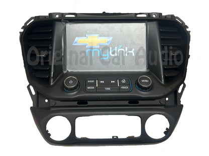 Refurbished 2017 - 2019 GMC Acadia OEM Radio Display Screen Control Panel