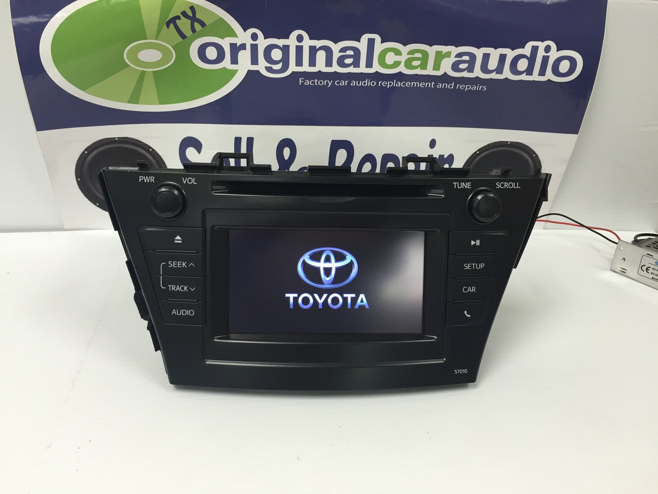 Refurbished 2012-2014 Toyota Prius V OEM Touch Screen Bluetooth AM FM Radio CD Player Receiver 57010