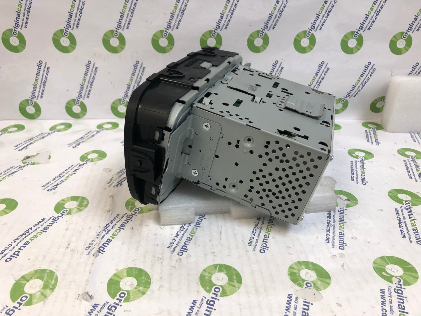 2017 - 2019 Kia Soul OEM Media AM FM XM Radio Receiver