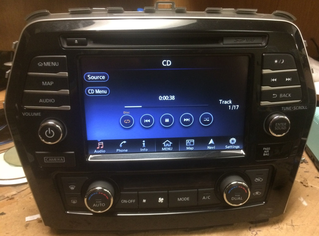 2016 - 2018 Nissan Maxima OEM Touch Screen Navigation AM FM XM Receiver w/ Climate Control CAR PLAY