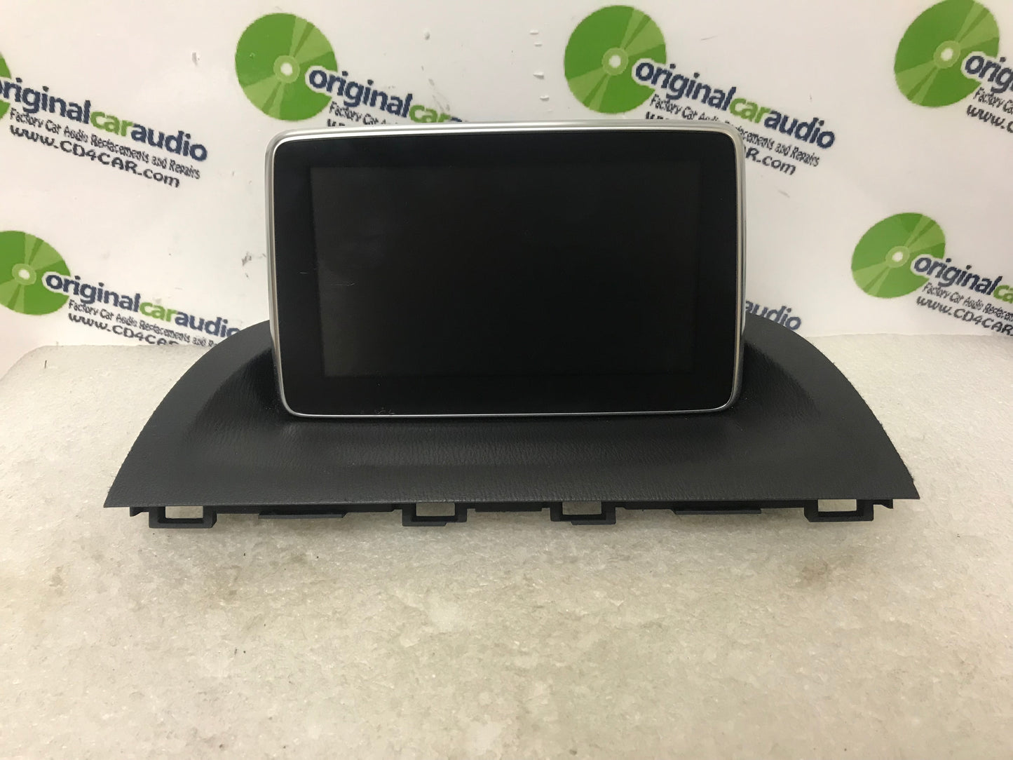 2014 - 2016 Mazda 3 OEM Information Navigation Display System BHP1 61 1J0D Cosmetic damage