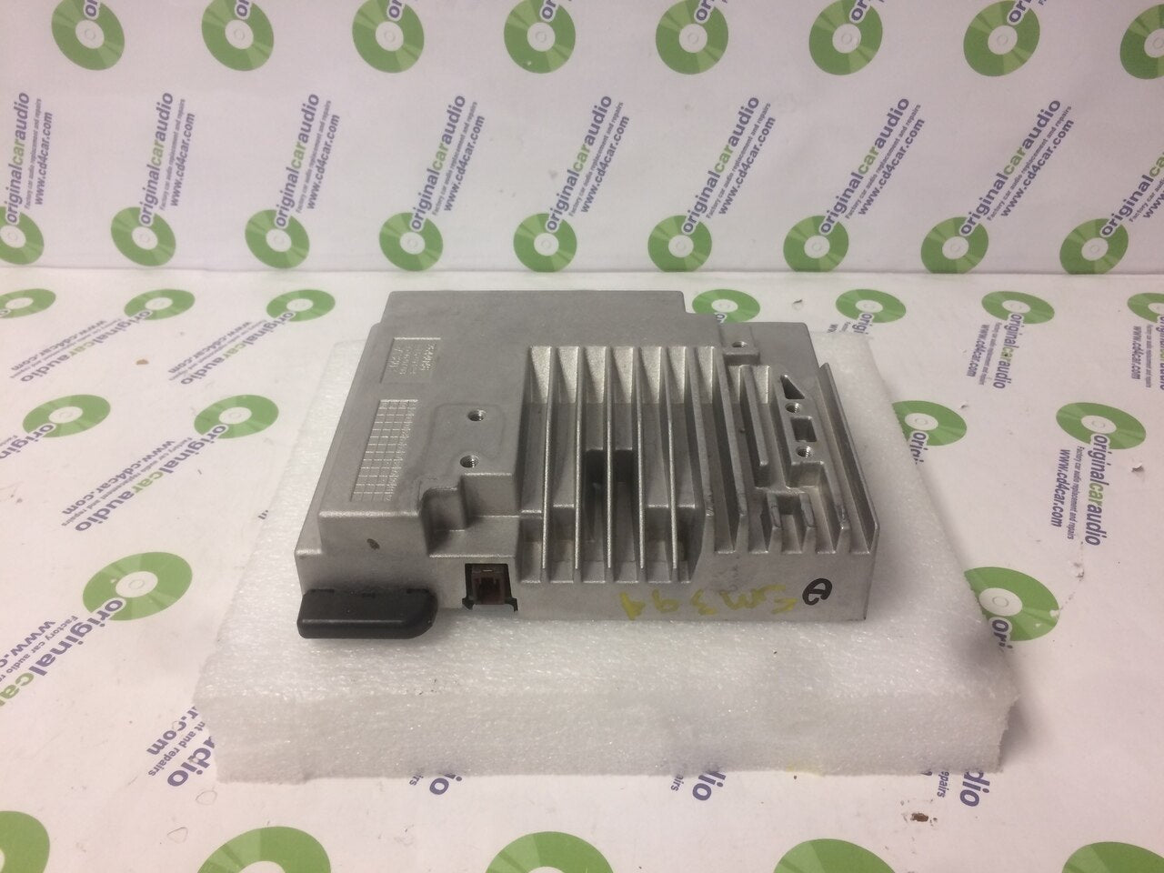 2016 - 2018 Toyota Yaris OEM AM FM Radio Bluetooth Receiver