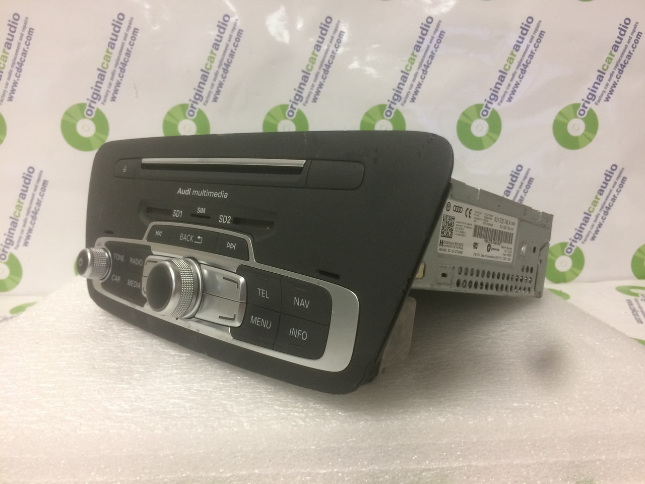 2015 - 2016 Audi Q3 Quattro OEM Navigation Multimedia AM FM Radio SD Sim Card CD Player