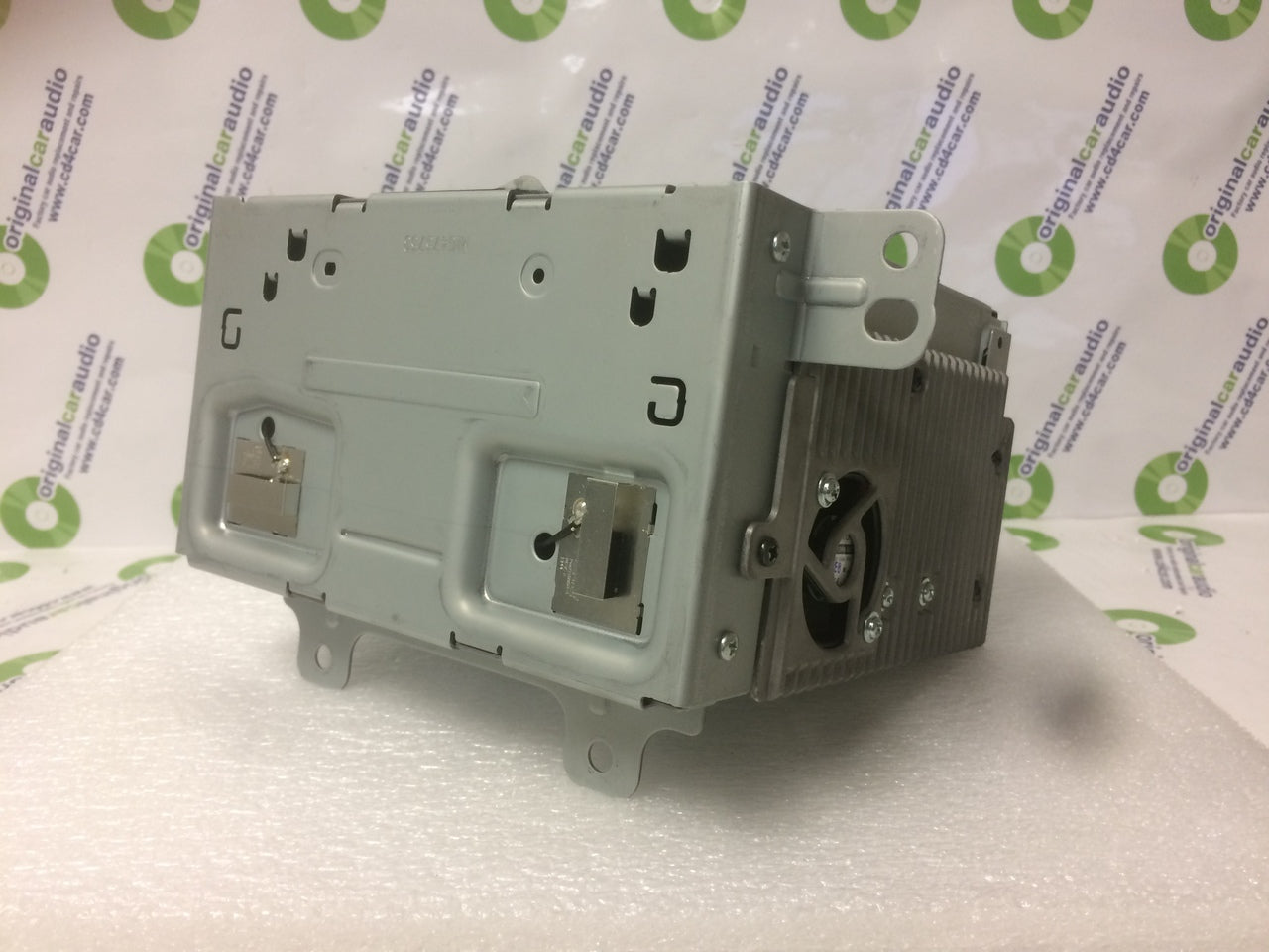 2014 Chevy Camaro Navigation AM FM Sat Radio Receiver Block 23422747, 23182551