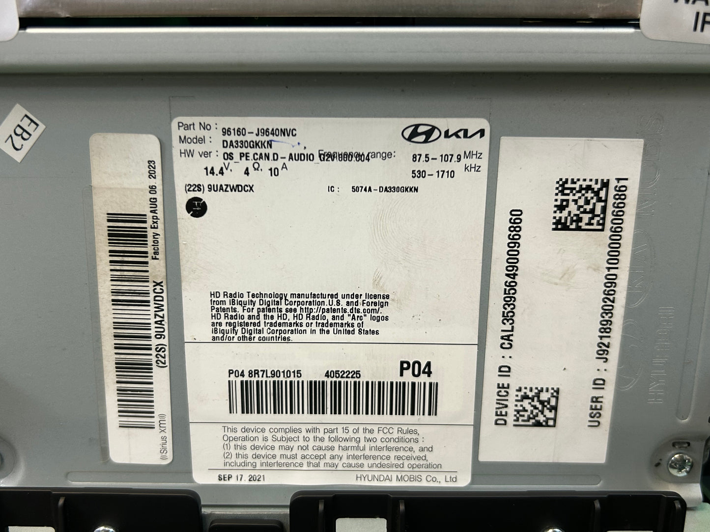 2022 - 2023 Hyundai Kona OEM Radio Media Receiver Assembly 8.5" Display