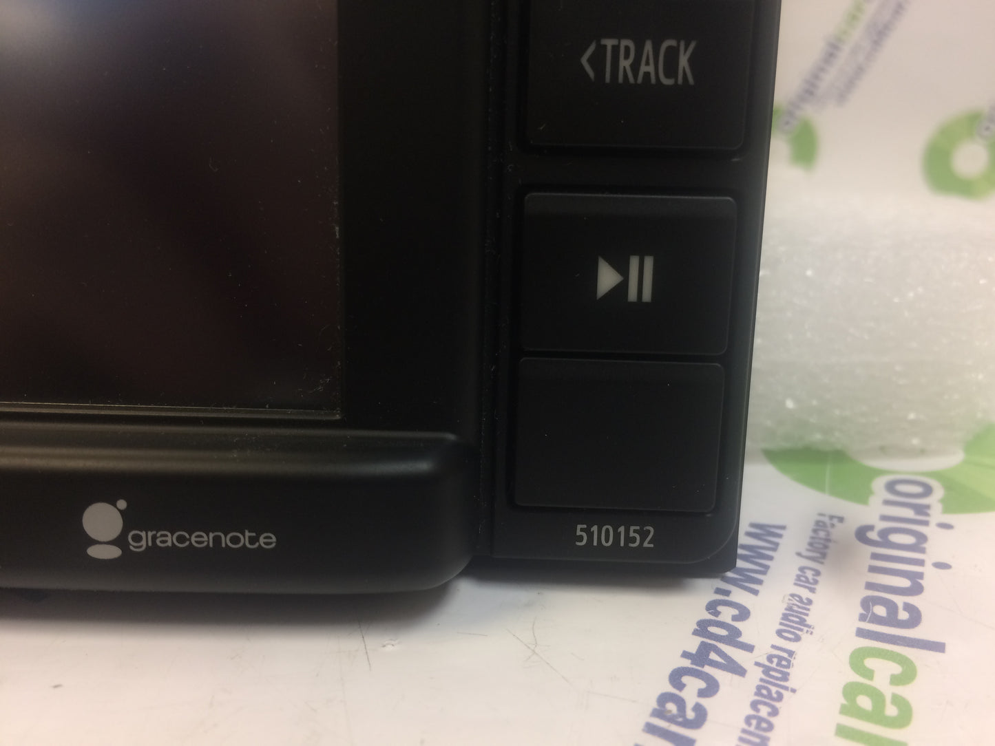2014 - 2018 Toyota Sequoia OEM Touch Screen Radio CD Player Receiver 510152