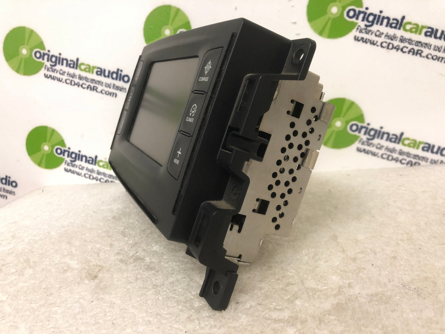 2015 - 2016 Jeep Cherokee OEM VP2 5" Touch Screen AM FM SAT Radio Receiver
