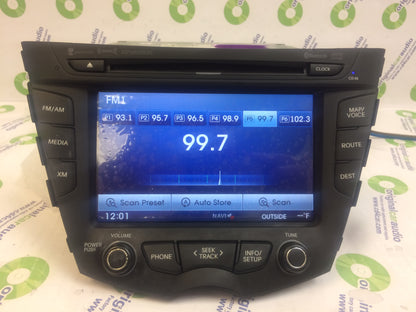 Refurbished 2012 - 2014 Veloster Hyundai OEM AM FM Radio CD Player Backup Camera Bluetooth Navigation Receiver