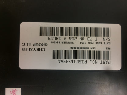 2007 - 2013 Dodge Jeep Grand Cherokee Durango OEM Single CD AM FM RES Radio Receiver