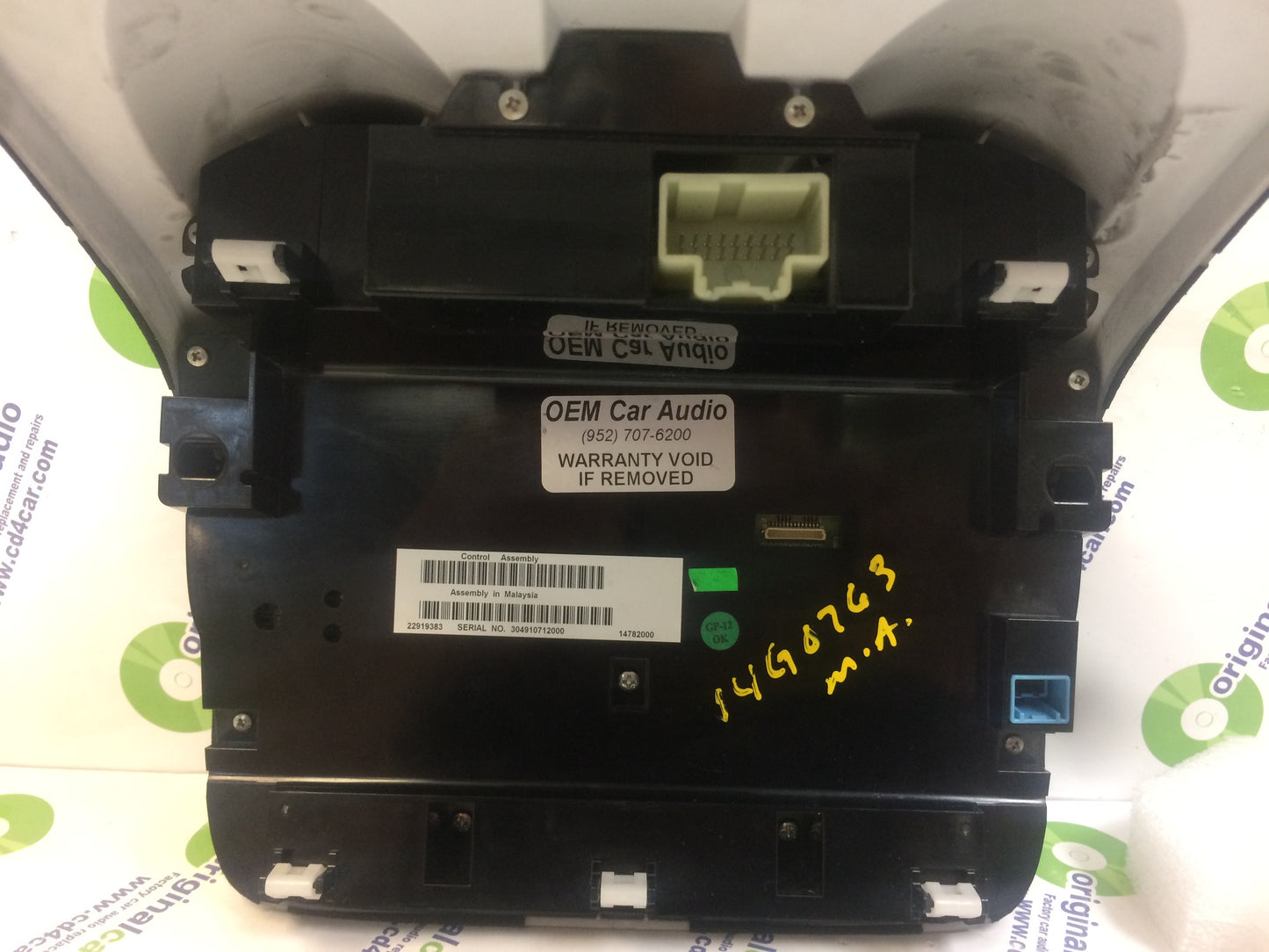 2013 - 2015 Chevy Camaro OEM Touch Display Screen with Climate Controls
