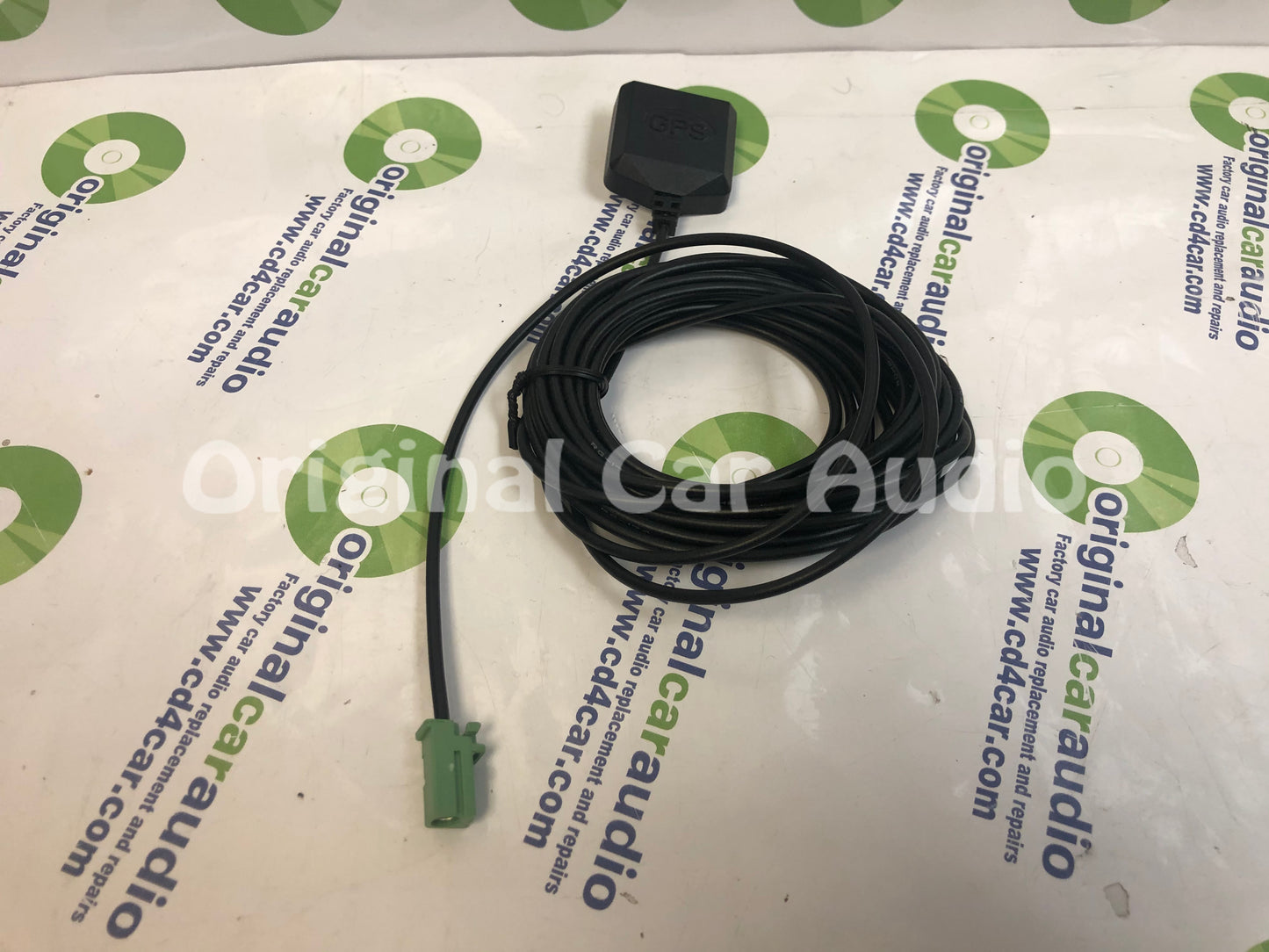 2001 - 2009 GMC Chevy Hummer Cadillac GPS Antenna UM8 Navigation