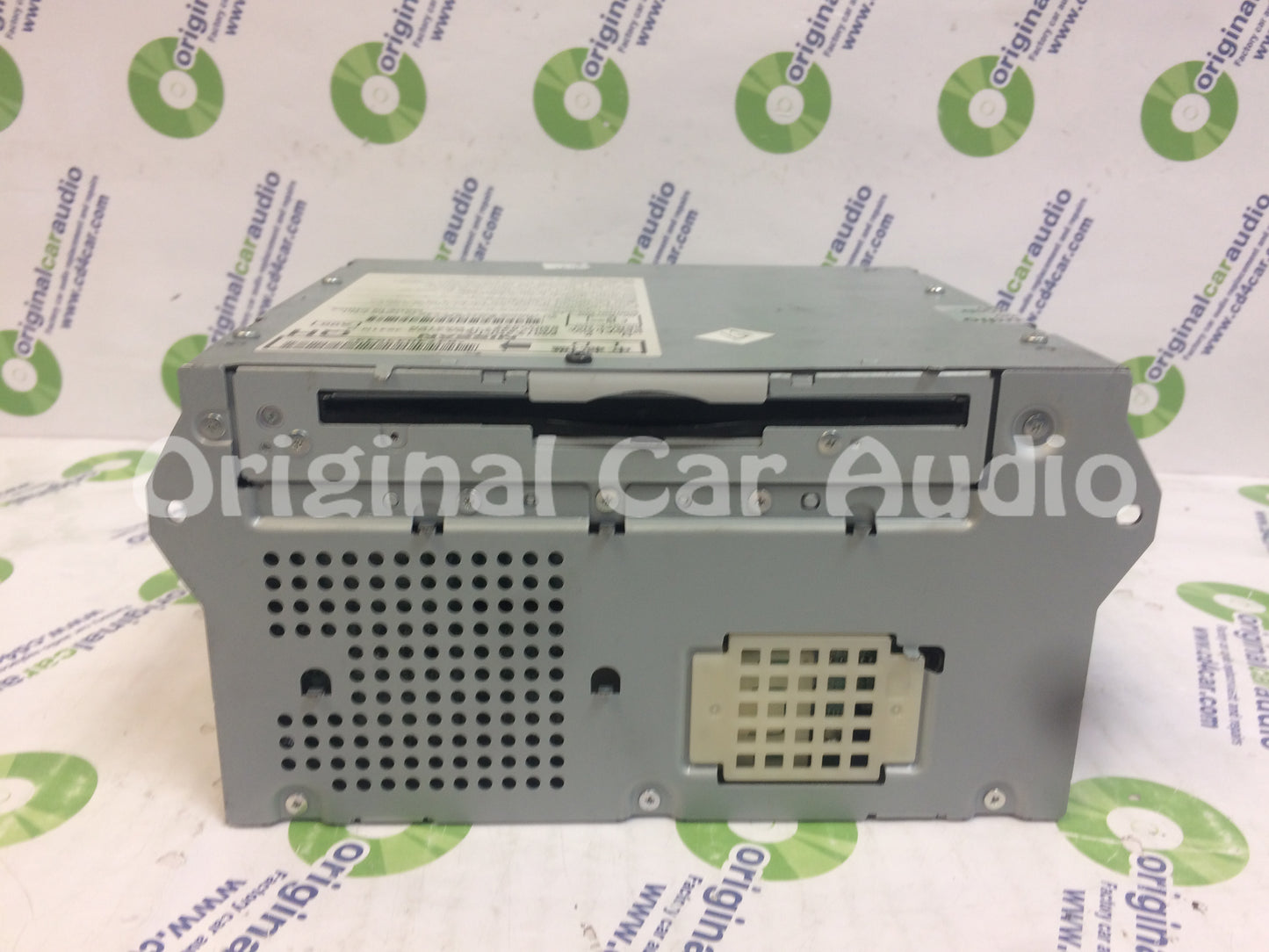 2015 - 2016 Nissan Pathfinder OEM Bose Navigation AM FM Radio CD Player Receiver
