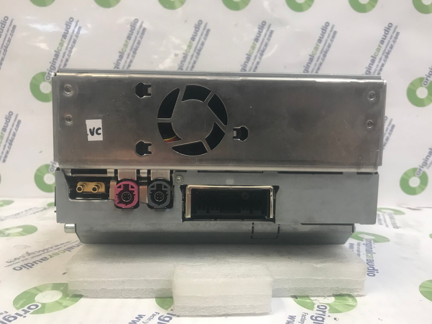 2012 - 2013 MERCEDES BENZ S550 S600 S65 S63 6 CD DVD Changer