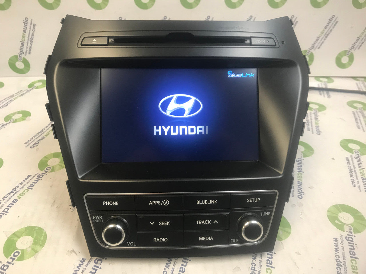 Refurbished 2017 - 2019 Hyundai Santa Fe OEM Bluelink HD Radio XM AM FM CD Player