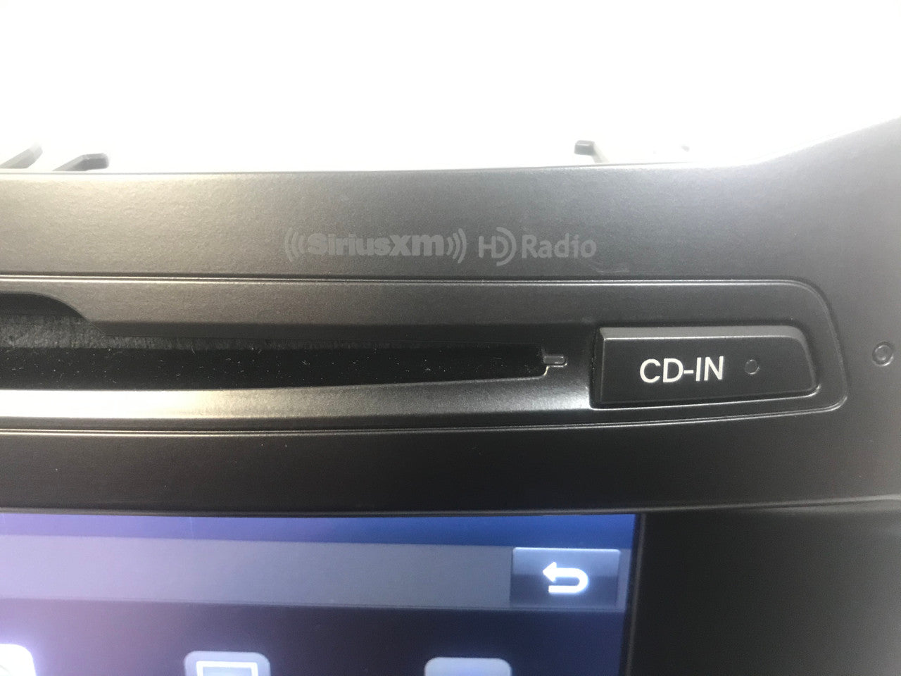 Refurbished 2017 - 2019 Hyundai Santa Fe OEM Bluelink HD Radio XM AM FM CD Player