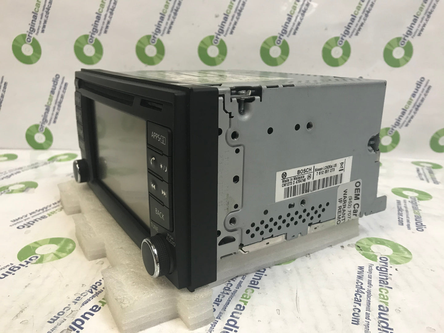 2015 - 2016 Frontier Xterra OEM AM FM Radio CD Player Receiver
