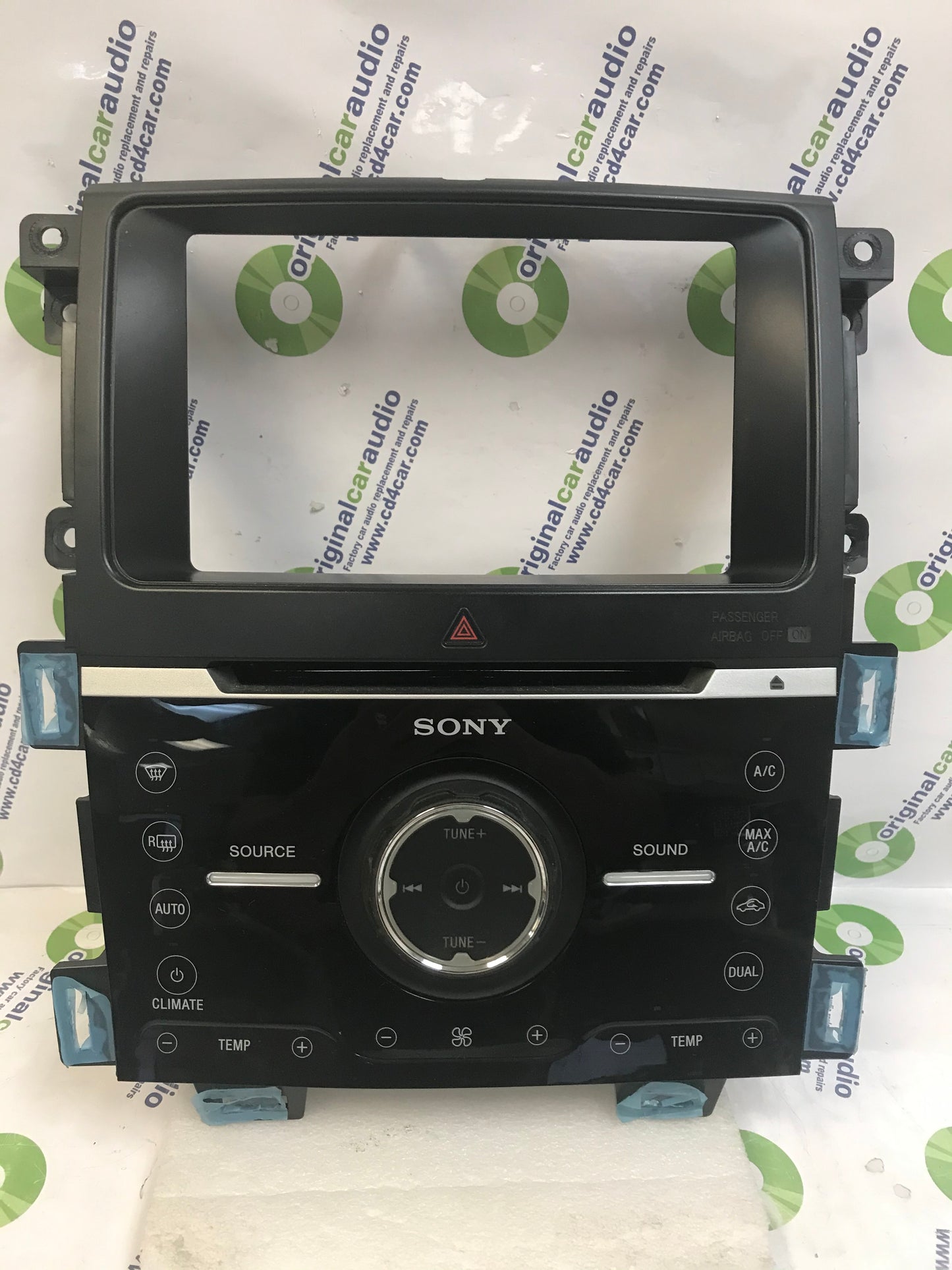 2011 - 2013 Ford Edge OEM Sony AM FM Radio CD Player Climate Control Panel Bezel Only