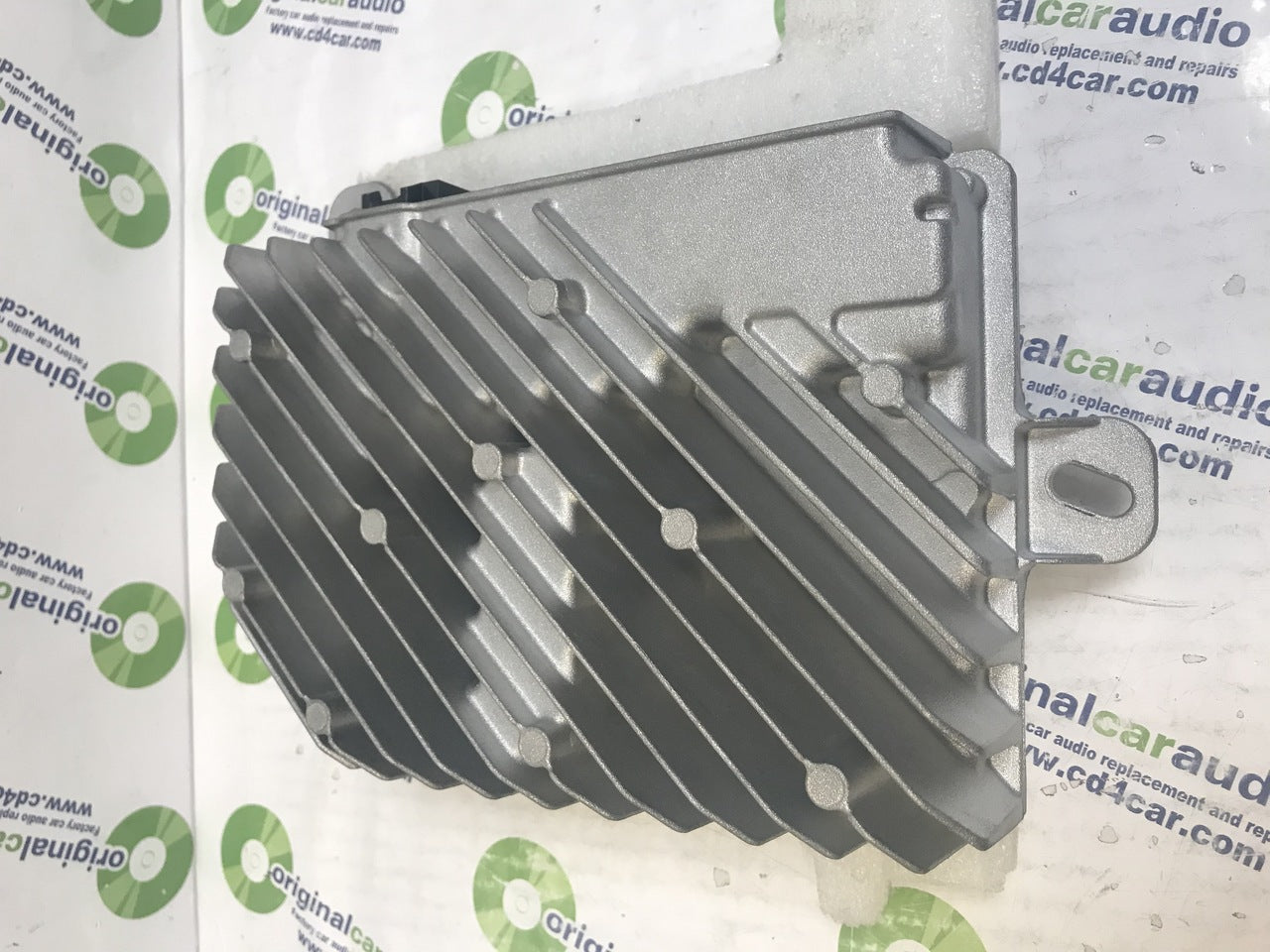 New 2018 - 2019 Cadillac ATS OEM BOSE Sound System Premium Amplifier 84315074