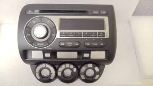 2007 - 2008 Honda Fit OEM AM FM CD Aux Multi Media Radio Receiver -CODE INCLUDED