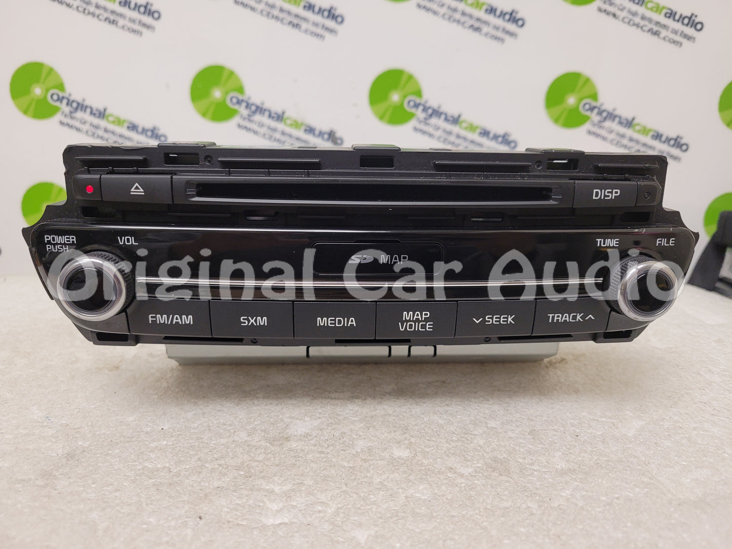 2016 - 2017 Kia K900 OEM AM FM XM Navigation Radio Receiver CD Player