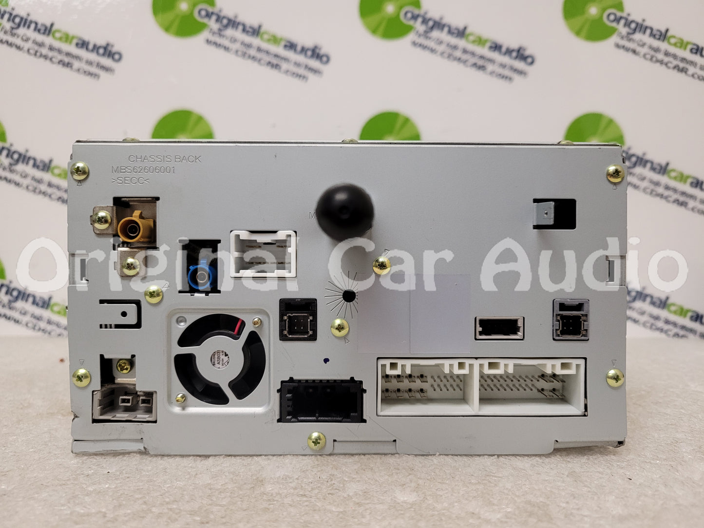 2016 - 2017 Kia K900 OEM AM FM XM Navigation Radio Receiver CD Player