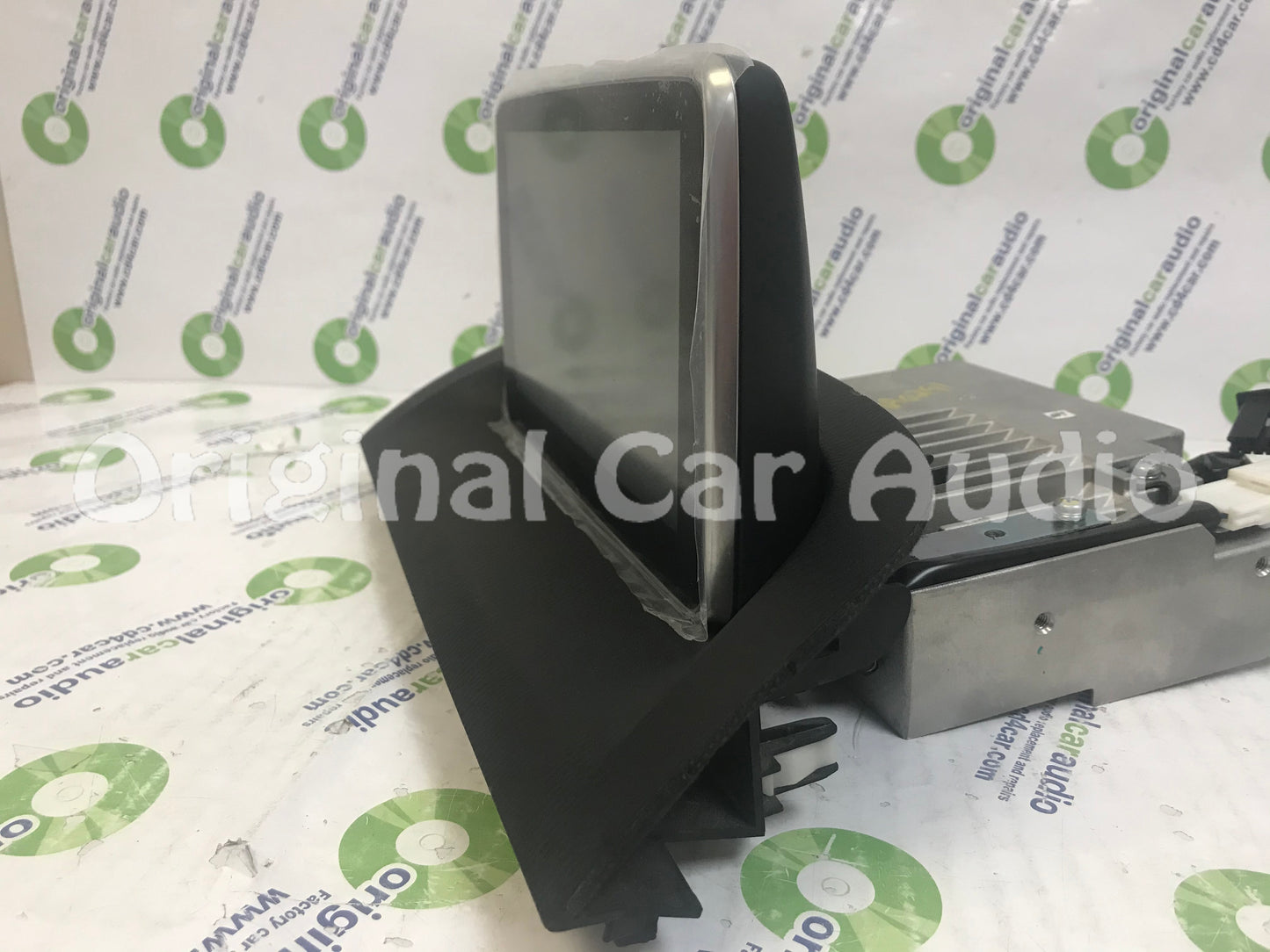 Remanufactured 2014 - 2016 Mazda 3 OEM Information Navigation Display System with Tuner Control Module