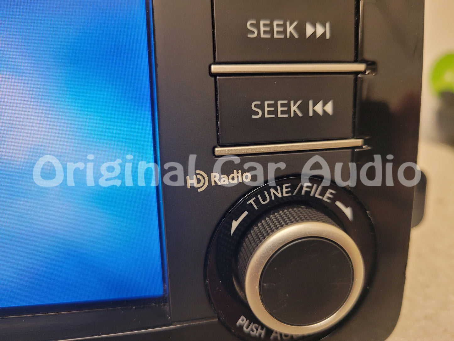 2013 - 2015 Mazda CX-9 OEM AM FM Single CD 6 Speaker Navigation HD Radio