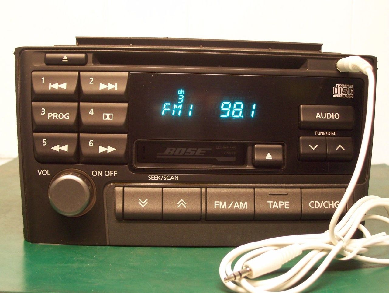 2000 - 2003 NISSAN MAXIMA BOSE Radio CD Player CNB98 28188 2Y911