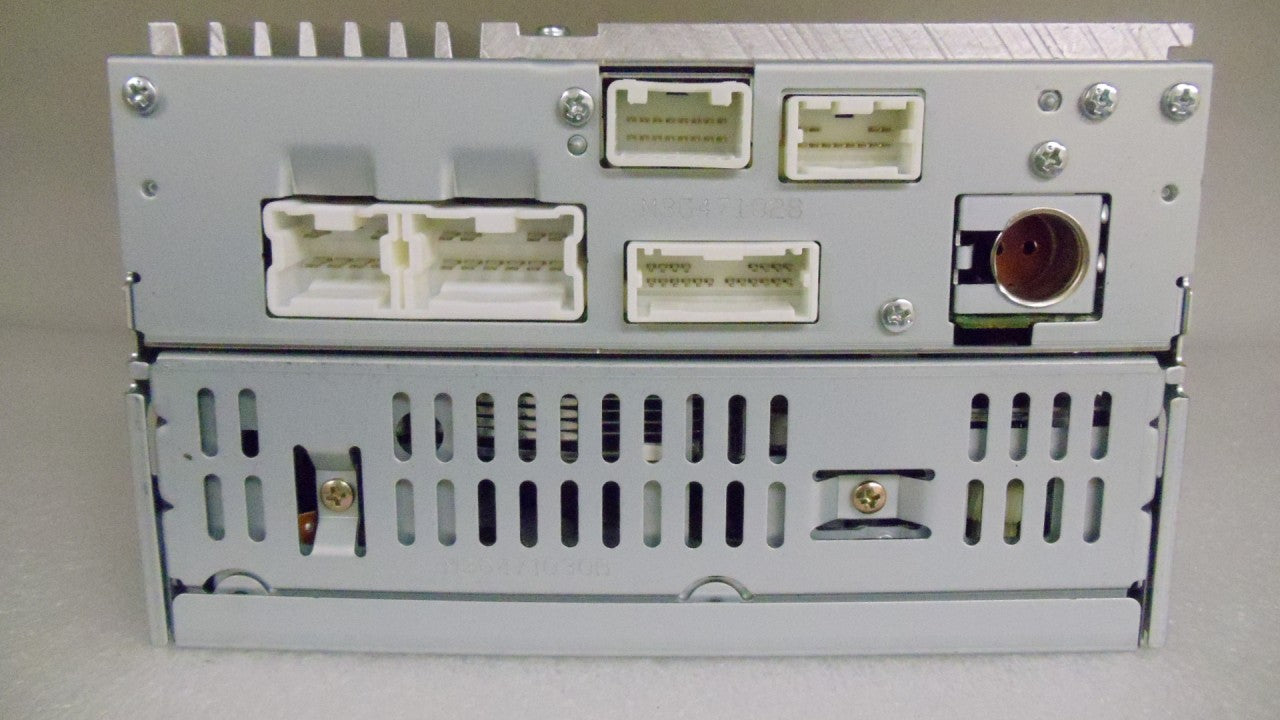 Nissan Radio Stereo Receiver 6 Disc Changer CD Player OEM
