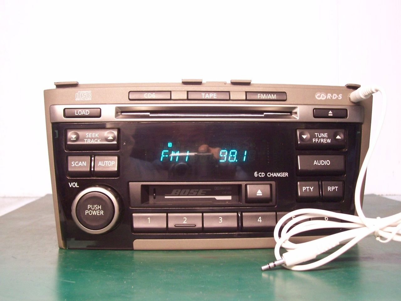 NISSAN Factory (OEM) BOSE Radio, Tape, and 6 CD Changer W/AUX PN-2451D CR100