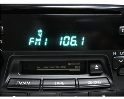 Nissan 200SX Xterra Pathfinder Radio CD Player CN618 1995 1996 97 98 99 2000 2001