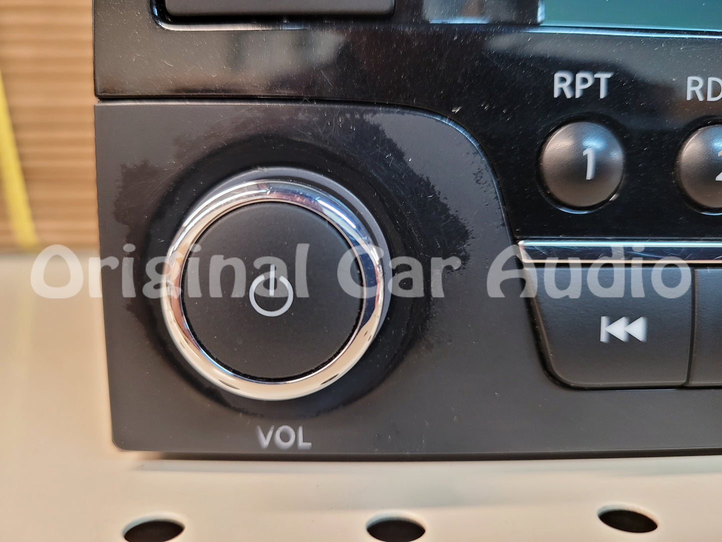 2014 - 2017 Nissan Sentra Versa OEM Single CD AM FM USB Radio Receiver Blemished