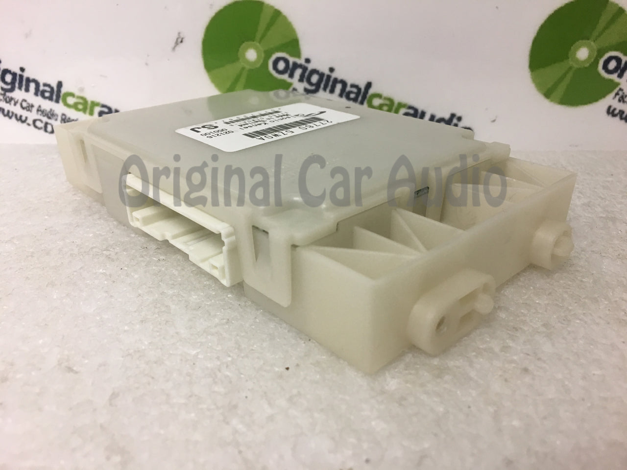 2016 - 2017 Nissan Armada OEM Climate Control Module 27760 5ZW0A