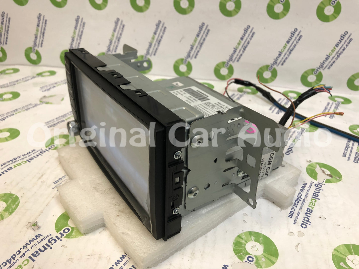 Refurbished 2019 - 2021 Nissan Frontier OEM Touch Screen AM FM Bluetooth AUX Radio Receiver