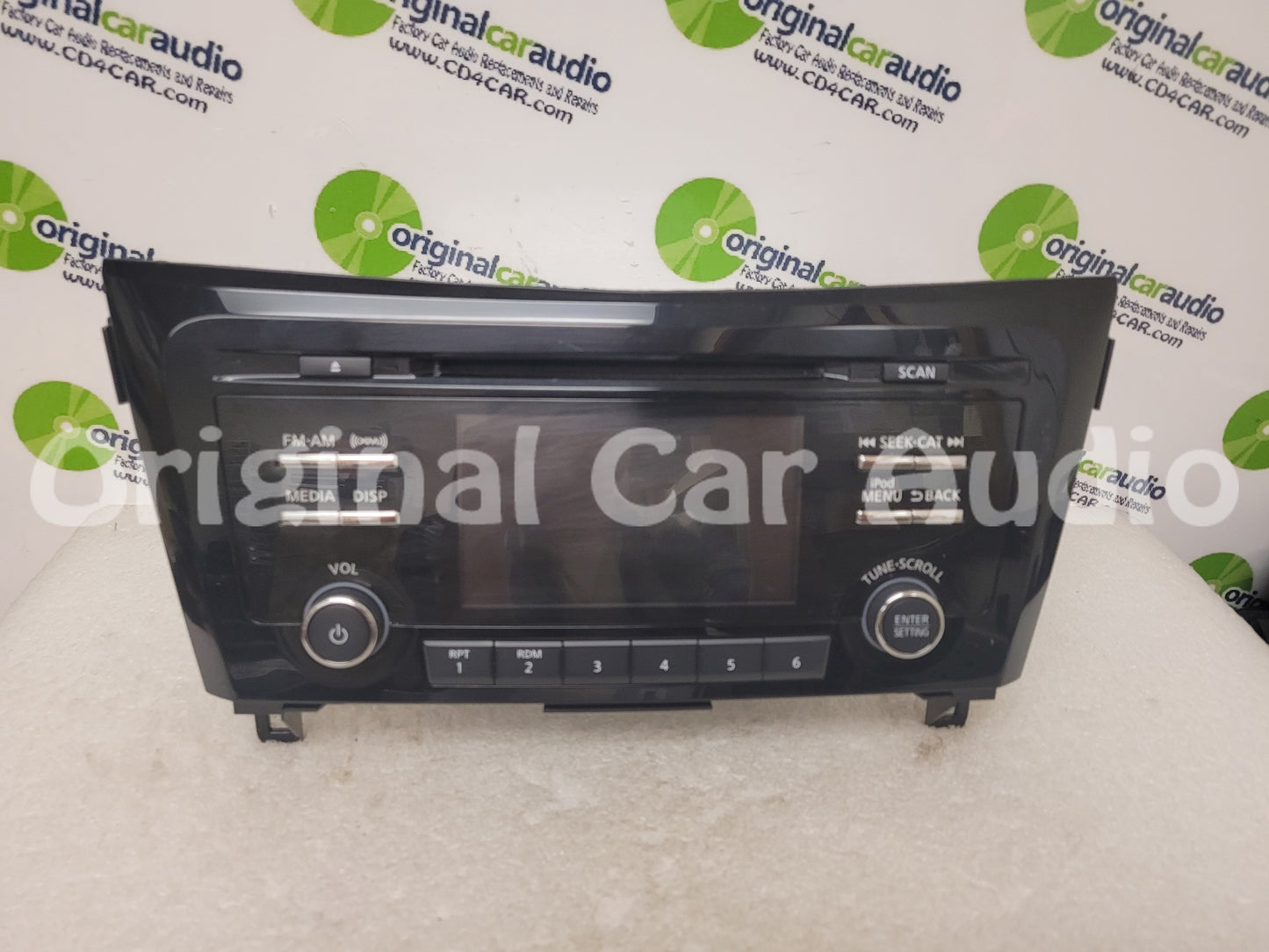 2017 - 2018 Nissan Rogue Sport OEM AM FM XM Radio CD Player