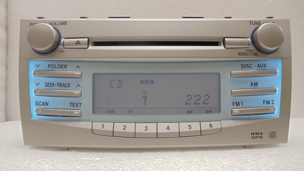 2007 - 2011 Toyota Camry OEM AM FM Radio CD Player Receiver 11832