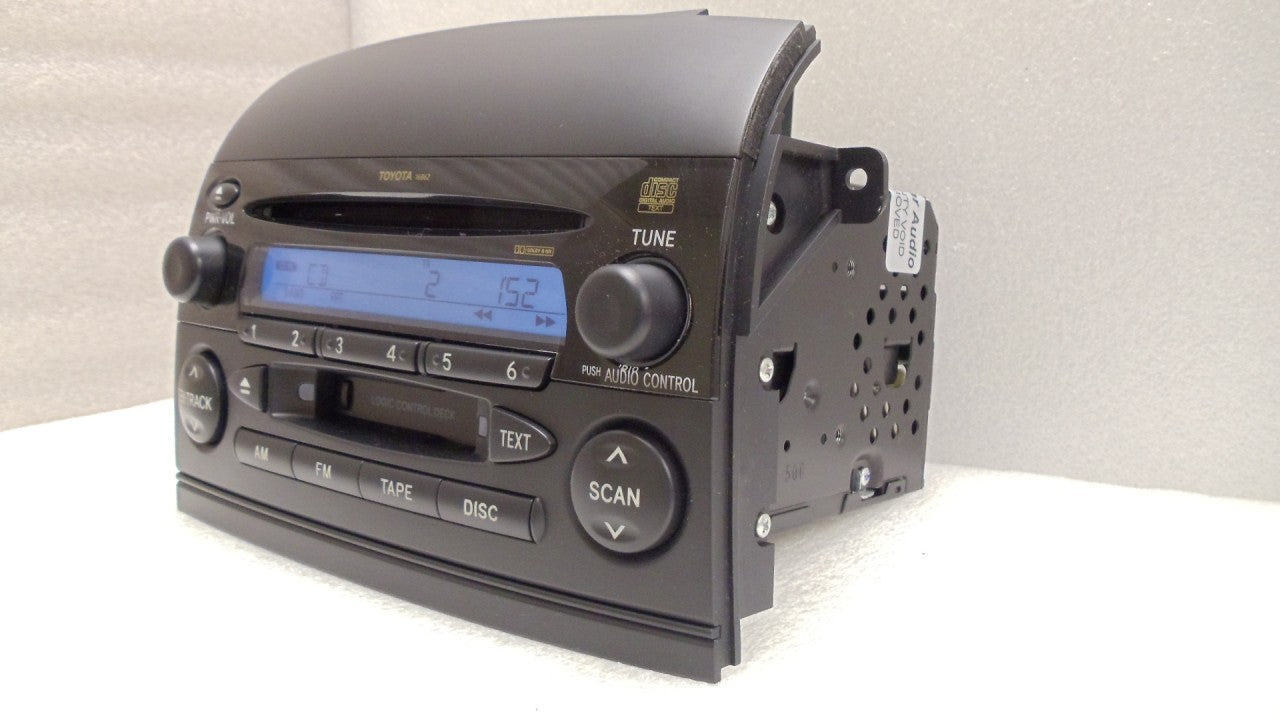 2004 - 2010 Toyota Sienna CE LE Radio Tape and CD Player OEM 16862