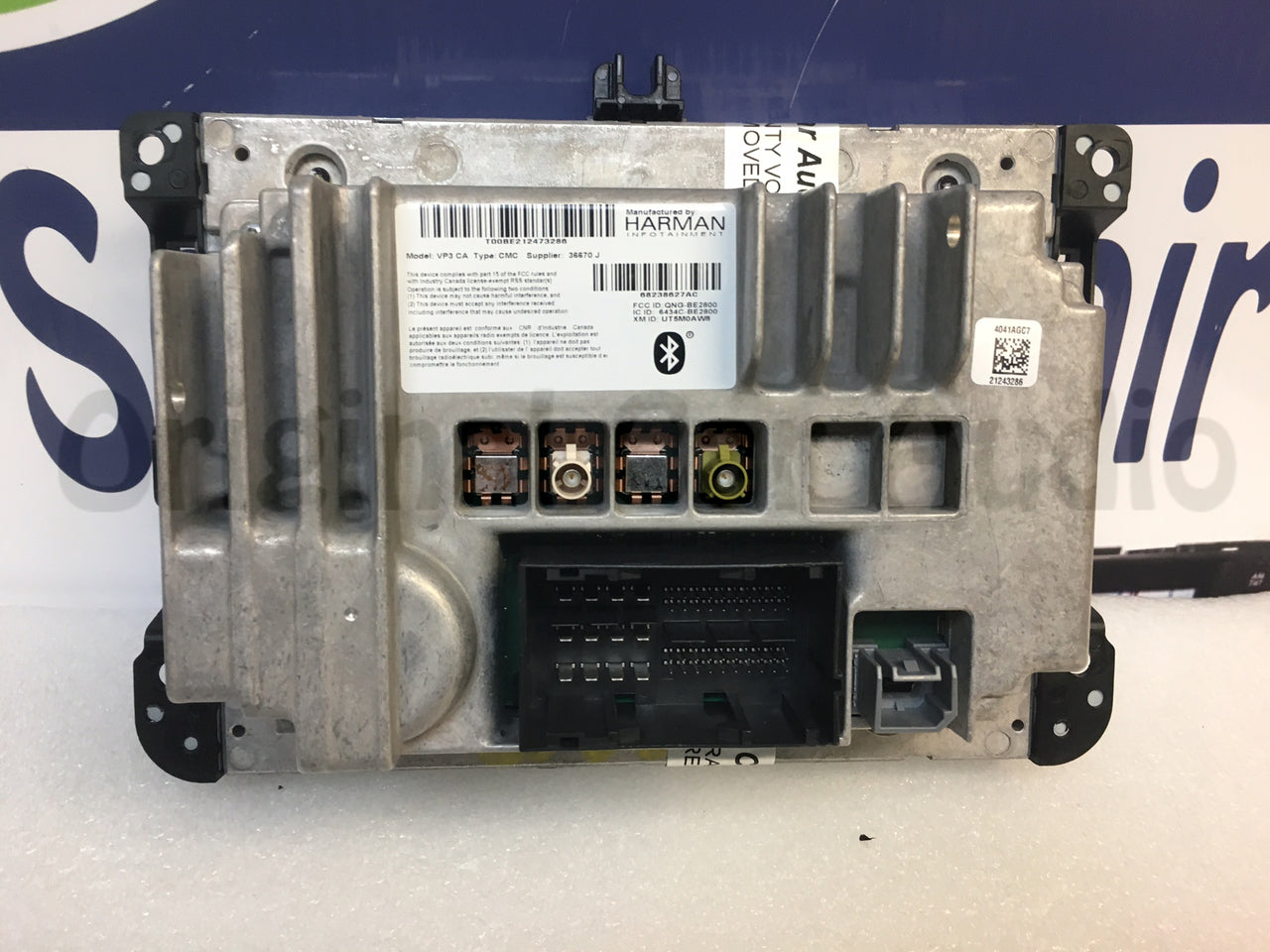 2013 - 2016 Jeep Grand Cherokee OEM VP3 CA Media Center LCD Screen Radio  Receiver