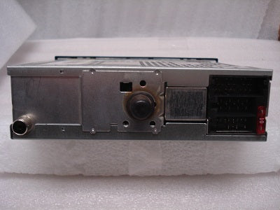 98 99 00 01 02 VW Volkswagen Jetta Golf Passat Syncro Eurovan Cabrio  NON-MONSOON Radio and Cassette Player 1J0035180AX 1998 1999 2000 2001 2002