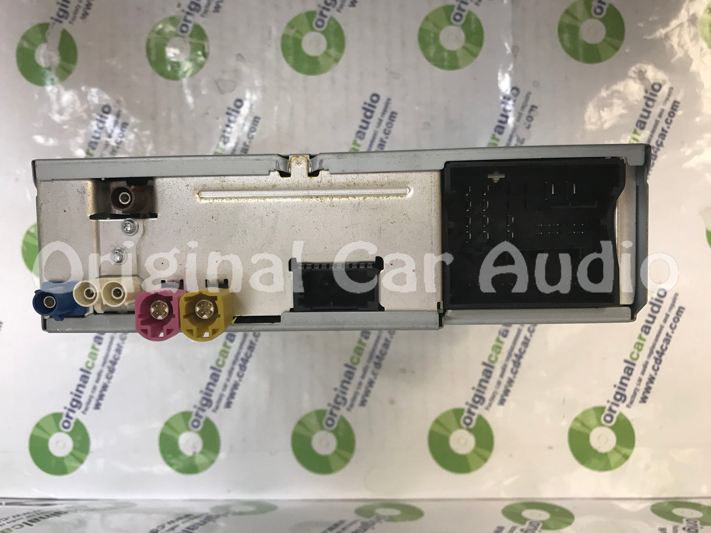 2018 - 2019 VW Volkswagen Atlas OEM Delphi Control Unit Radio Bluetooth SD Card CD Player